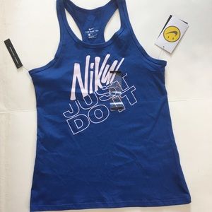 ♦️NWT Nike sportswear graphic Tank racerback L